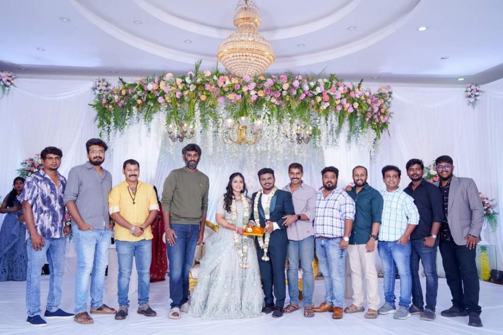 siren-movie-director-anthony-bhagyaraj-wedding-engagement-photos